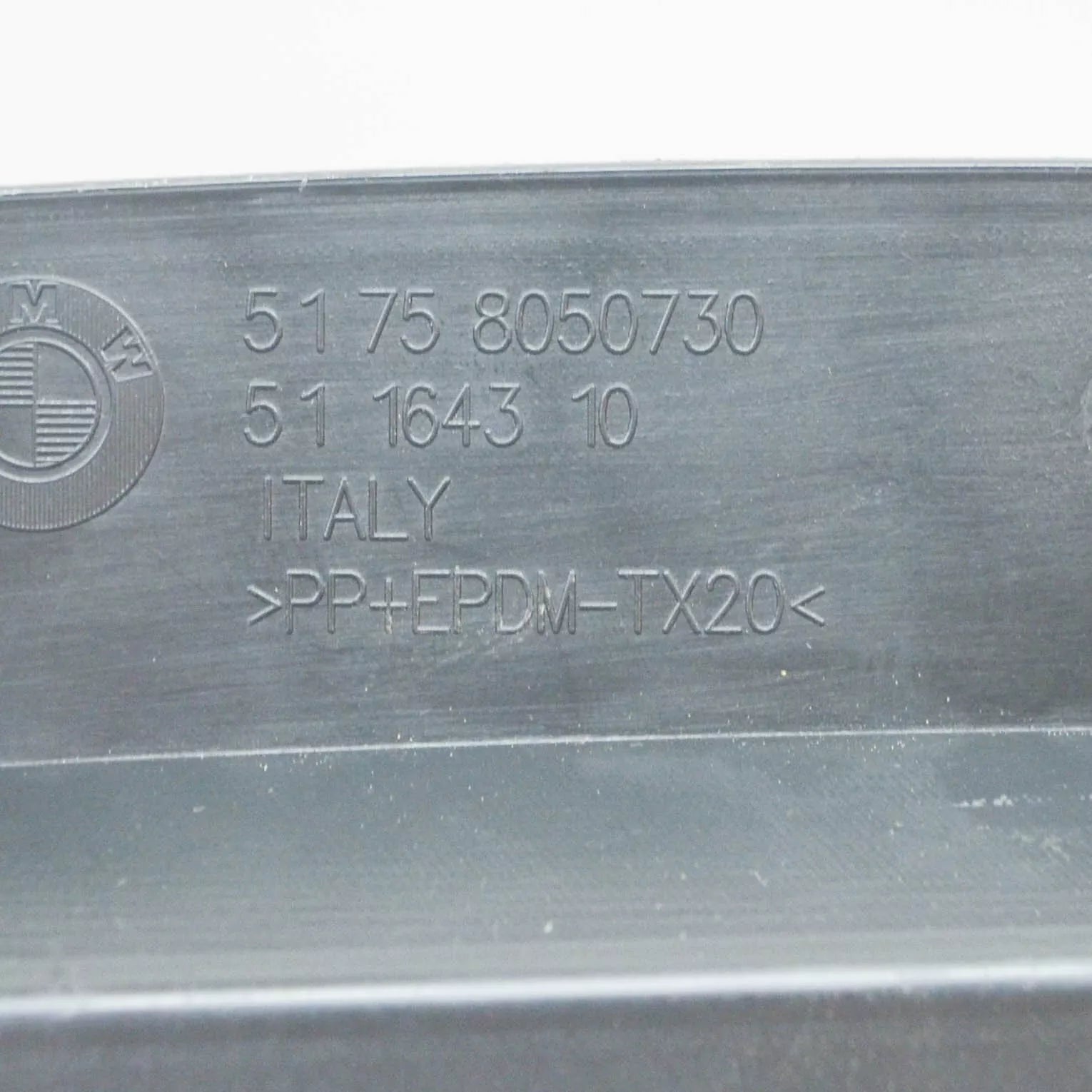 NEW BMW 1 F20 ENGINE ENCAPSULATION M ADAPTER 51758050730 8050730 ORIGINAL