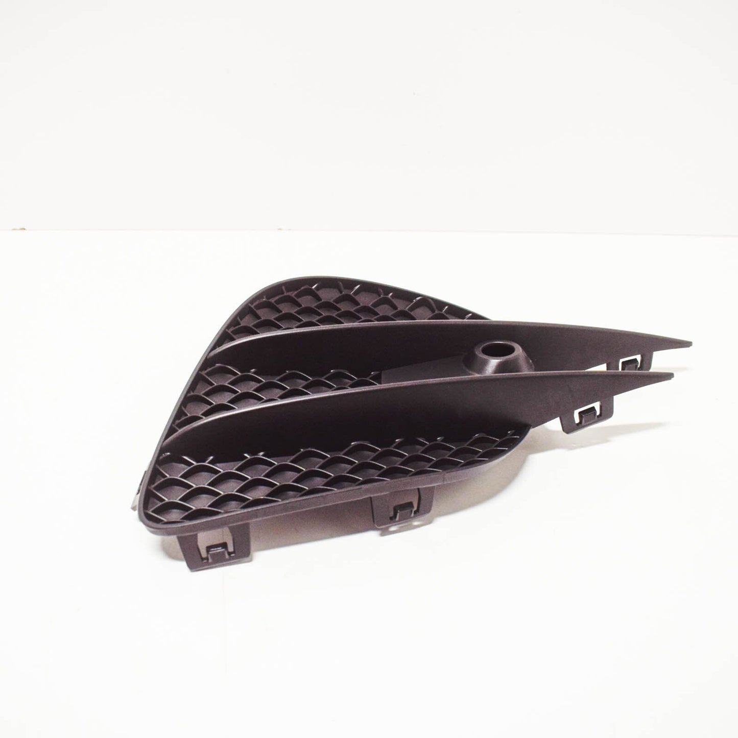 NEW MERCEDES-BENZ GLC X253 FRONT BUMPER RIGHT COVER A2538853600 ORIGINAL