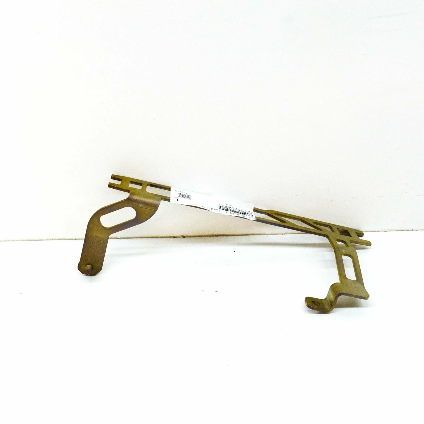 NEW MERCEDES-BENZ E-CLASS W212 LEFT WHEEL ARCH COOLER BRACKET A2125010071