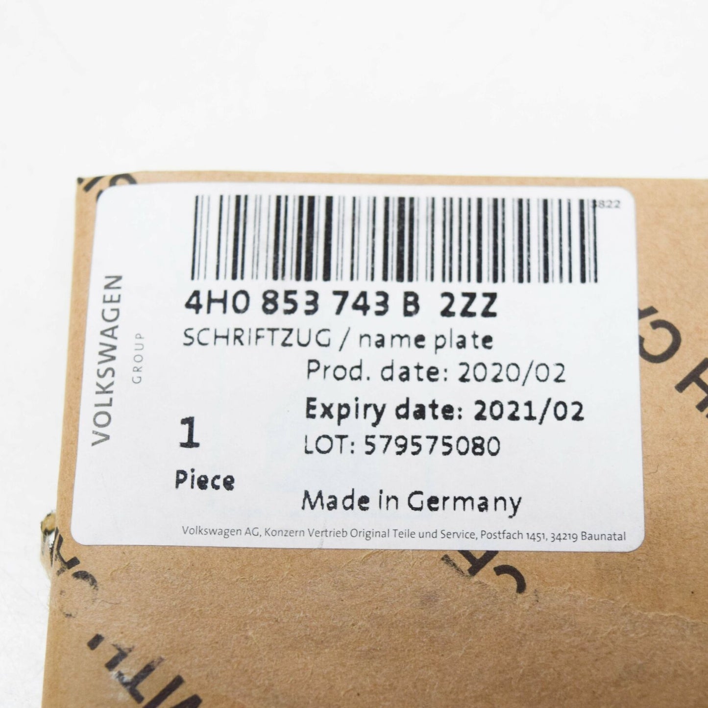 NEW AUDI A8 D4 REAR 'W12' EMBLEM BADGE 4H0853743B2ZZ ORIGINAL