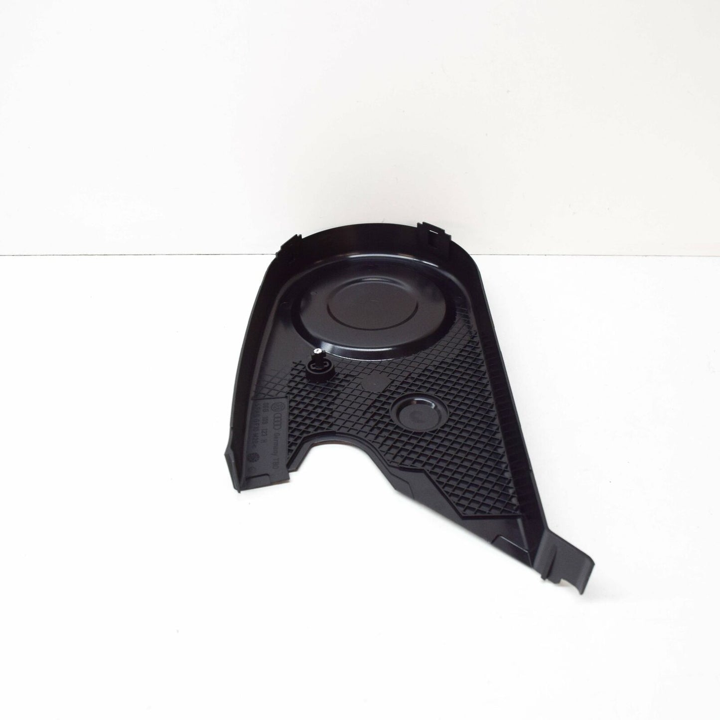 NEW AUDI A3 8P UPPER TOOTHED BELT GUARD 06B109123H ORIGINAL