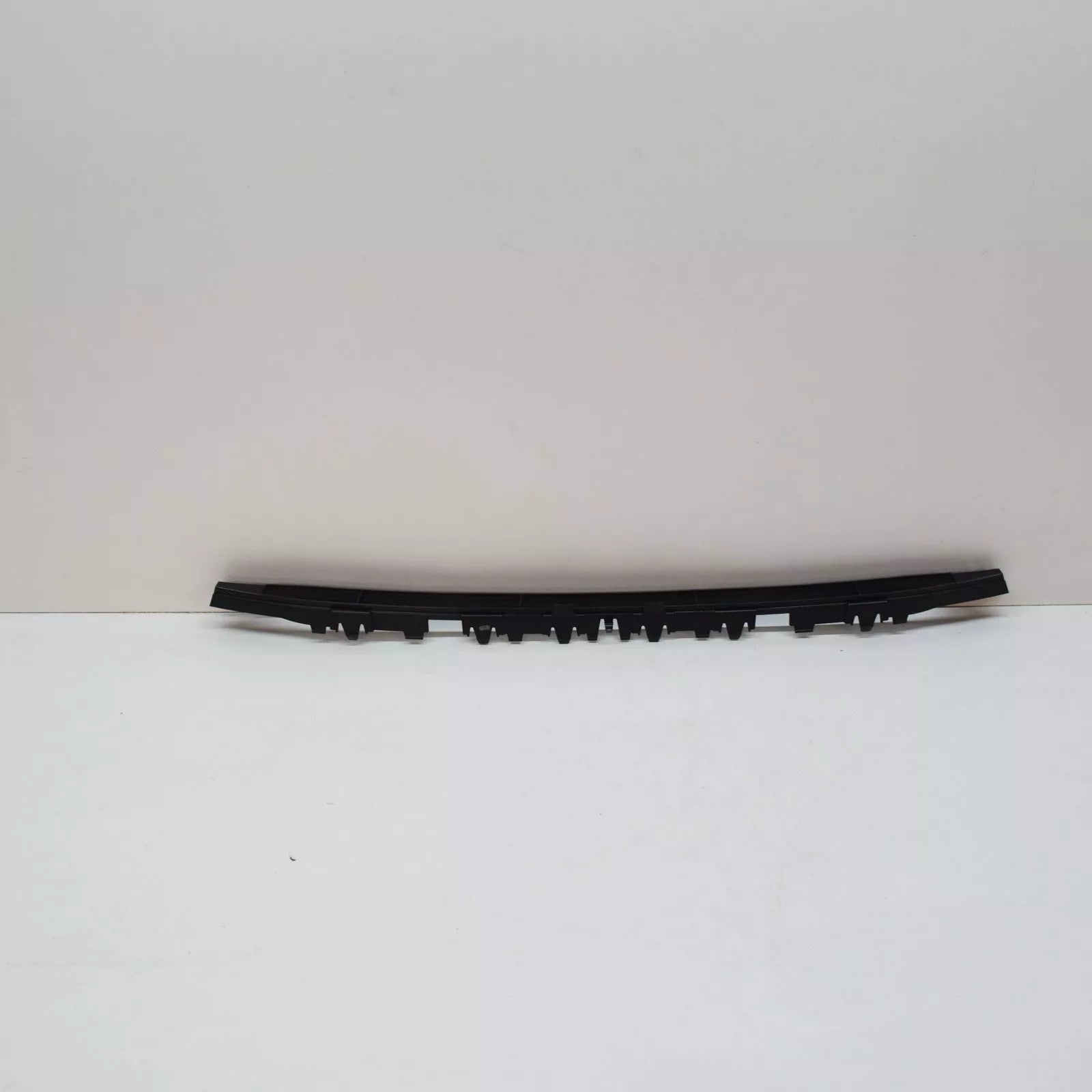NEW AUDI A3 8V FRONT LOWER GRILL 8V5807647B9B9 2019