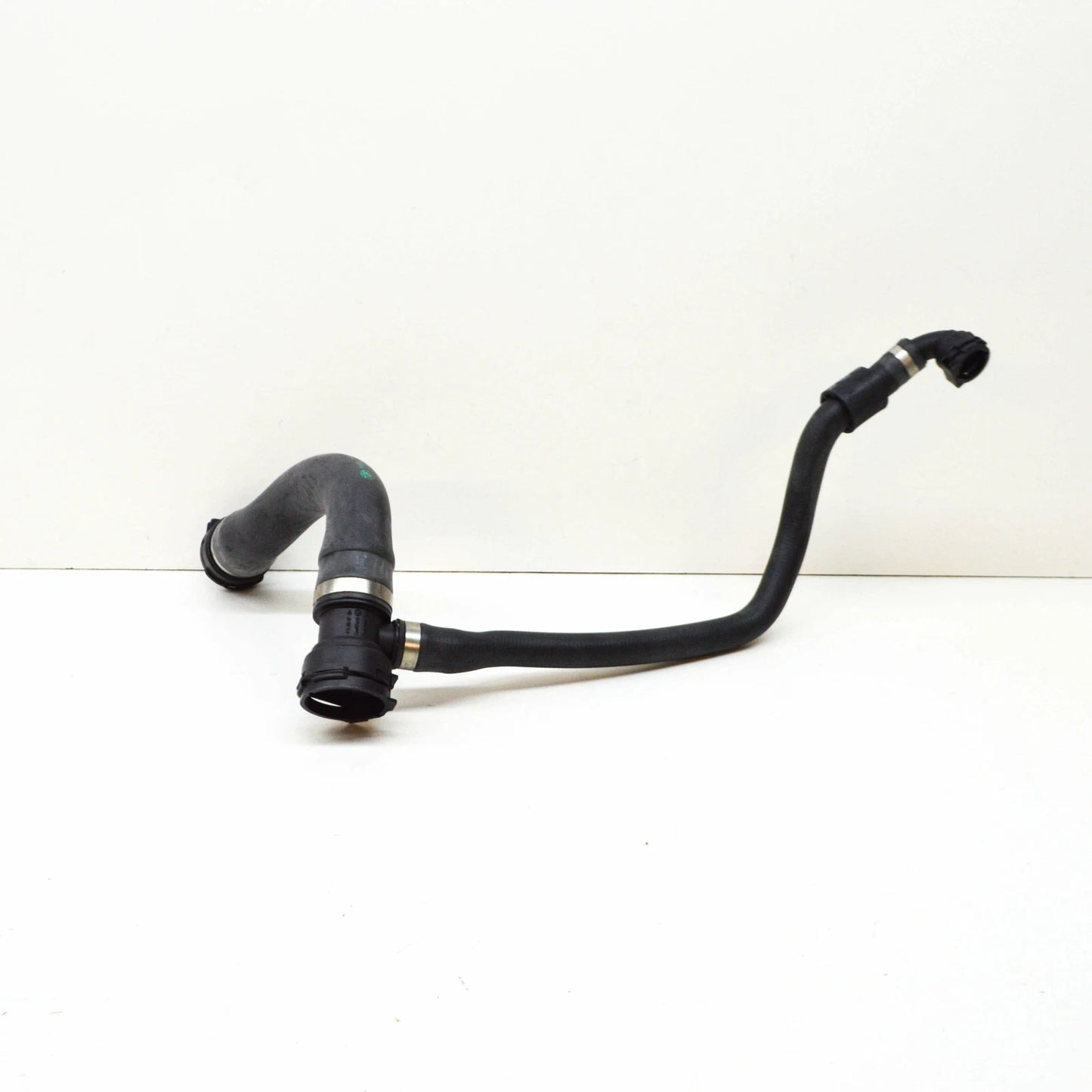 NEW BMW M3 F80 WATER RADIATOR HOSE UPPER 11537848501 ORIGINAL
