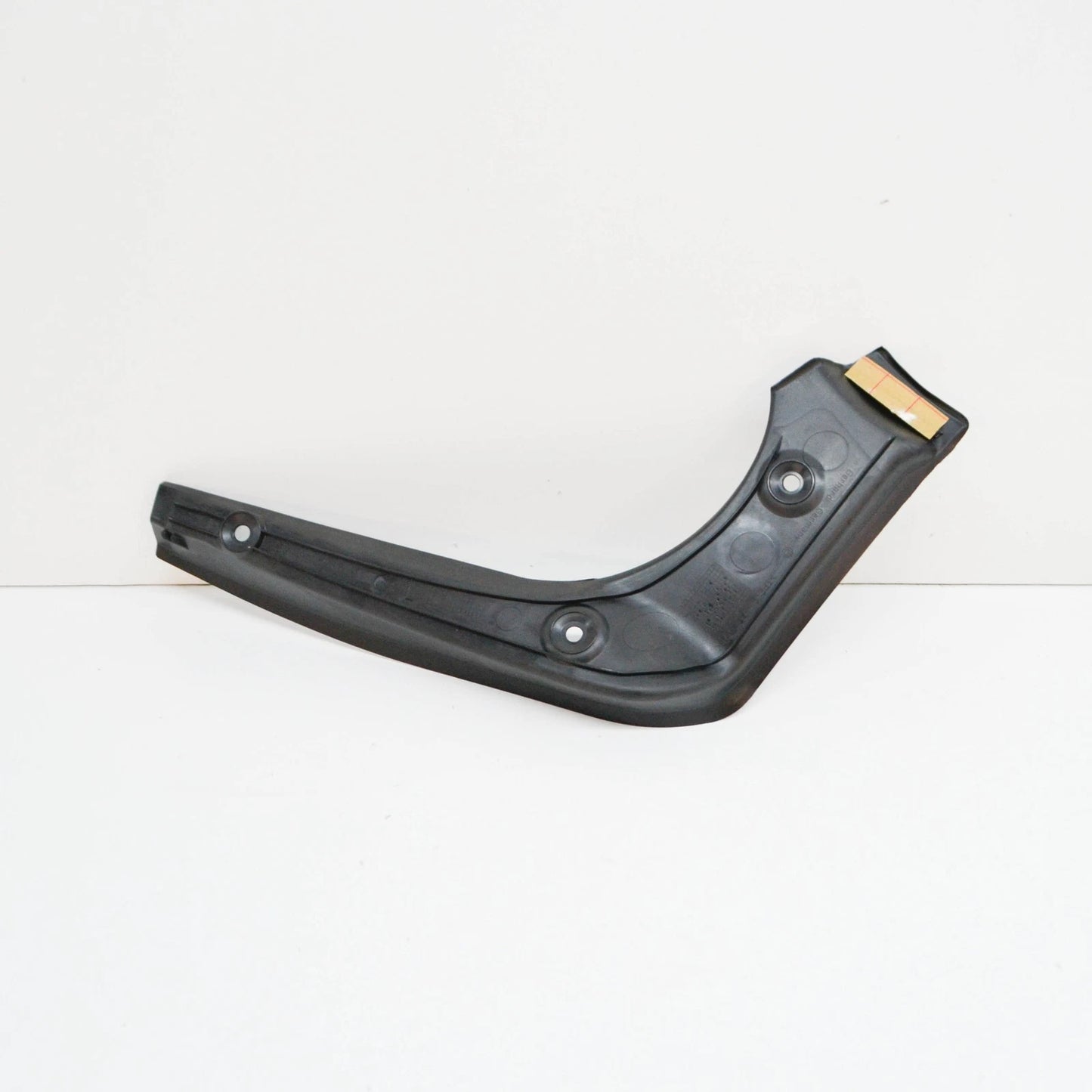 NEW BMW 6 E63 REAR LEFT WATER CHANNEL COVER 51717124909 7124909 ORIGINAL