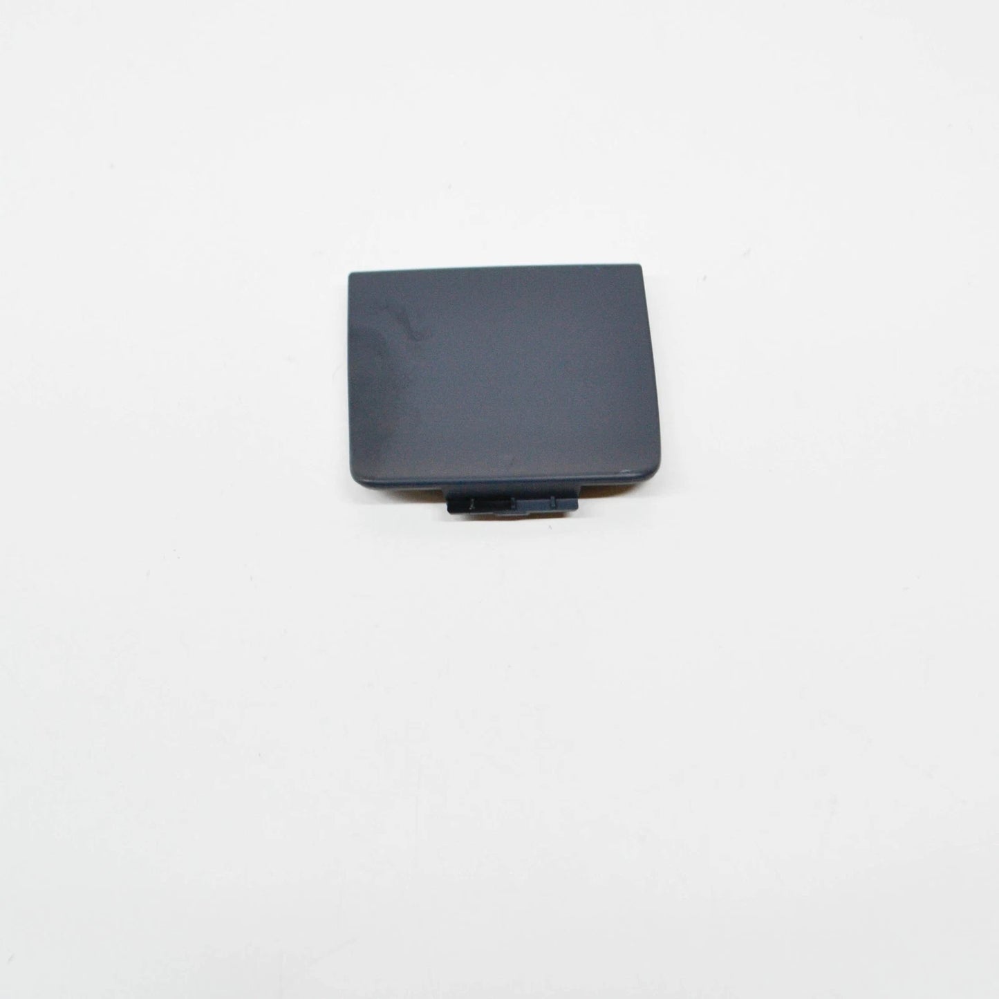 NEW BMW X4 F26 REAR BUMPER TOWING EYE COVER 51128067608 8067608 ORIGINAL