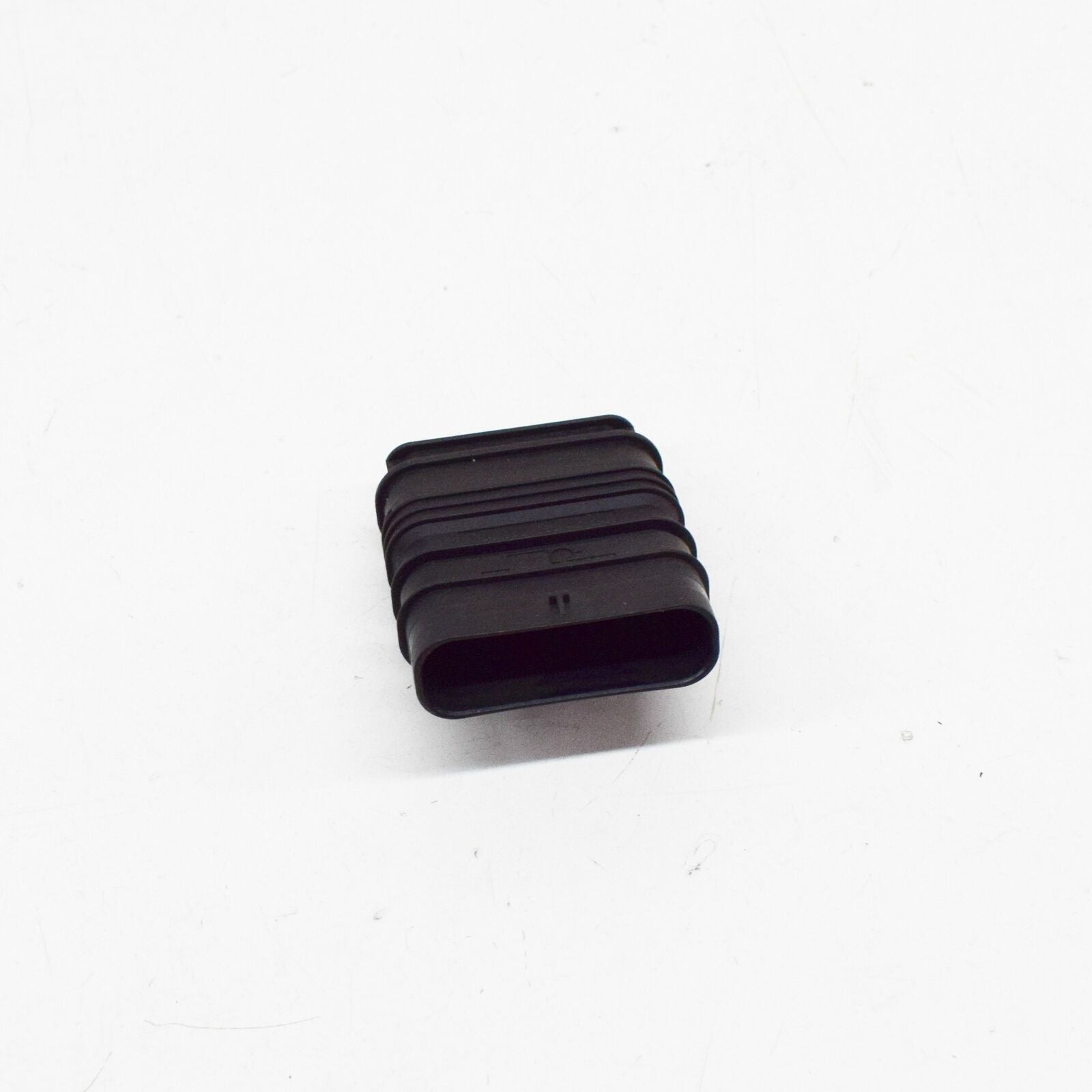 new mb slk r172 front park connecting point plug housing a0001534524 original