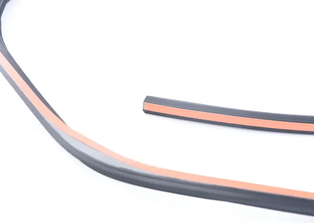 NEW BMW X3 F25 REAR GLASS COVER GASKET 7304488 54107304488 ORIGINAL