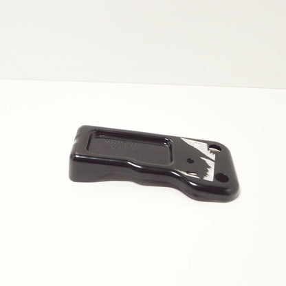 NEW VW BEETLE CONVERTIBLE A5 FRONT BUMPER RIGHT BRACKET 5C3825200A ORIGINAL