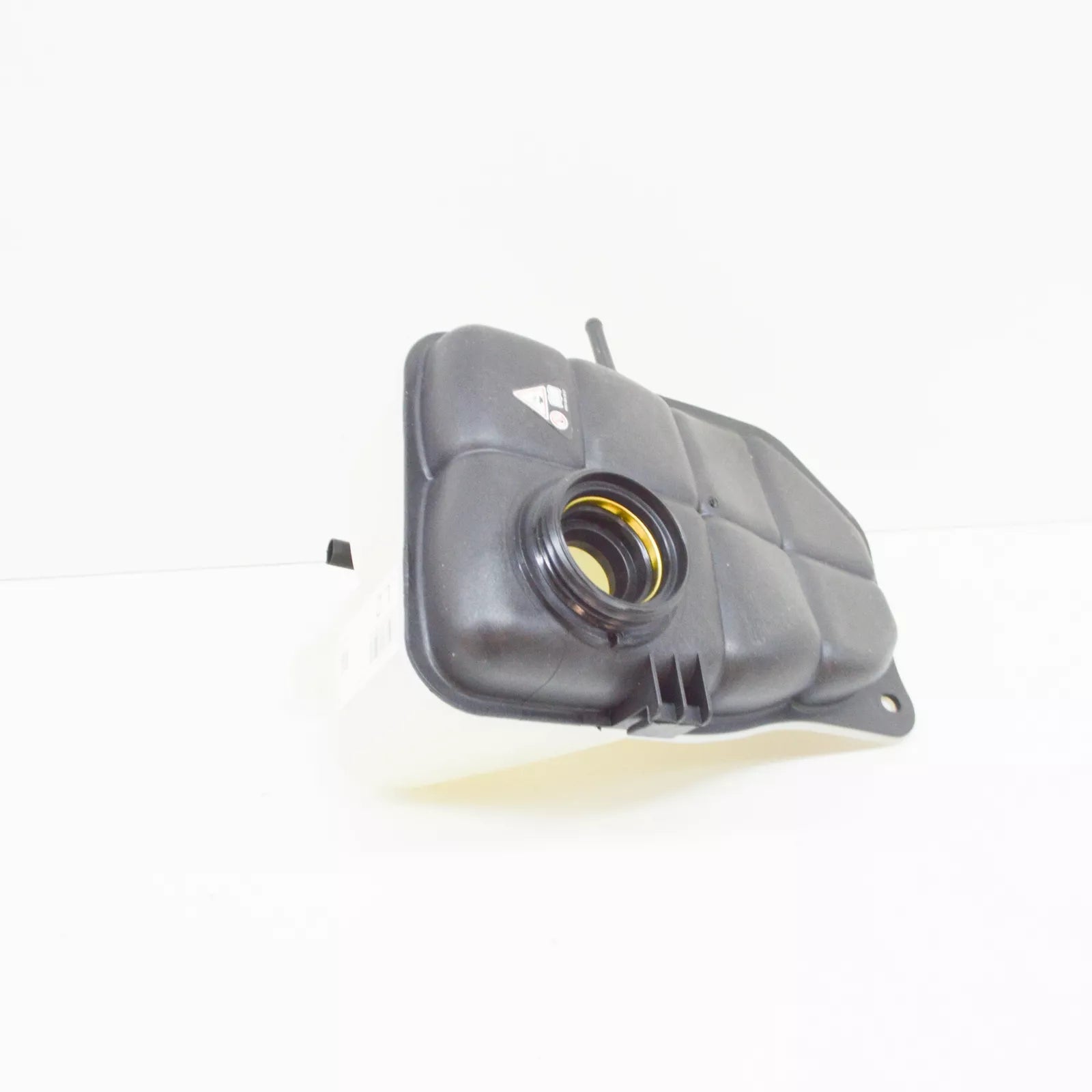 NEW MB CLK A209 EXPANSION COOLANT TANK A2035000049 3.5 PETROL