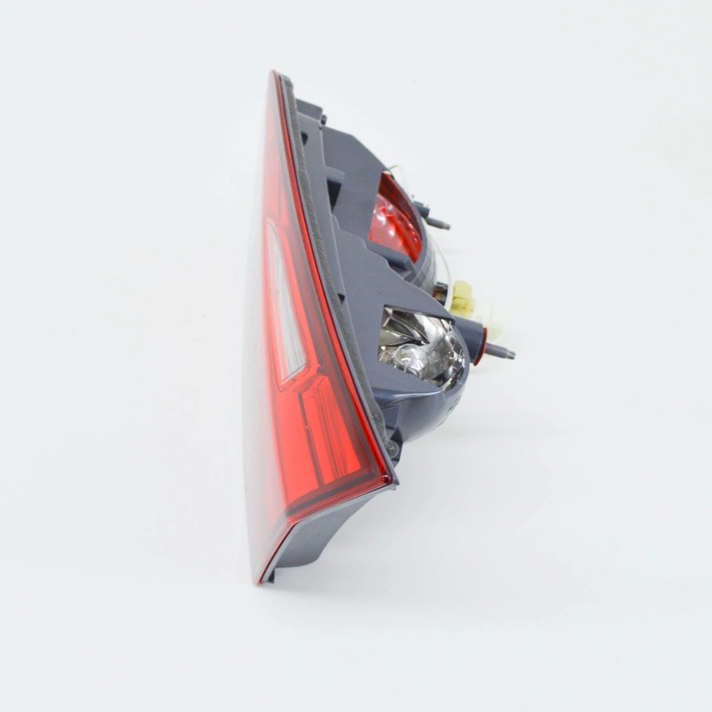 NEW BMW 5 F11 REAR RIGHT TRUNK BOOT LID TAIL LIGHT 63217203228 ORIGINAL