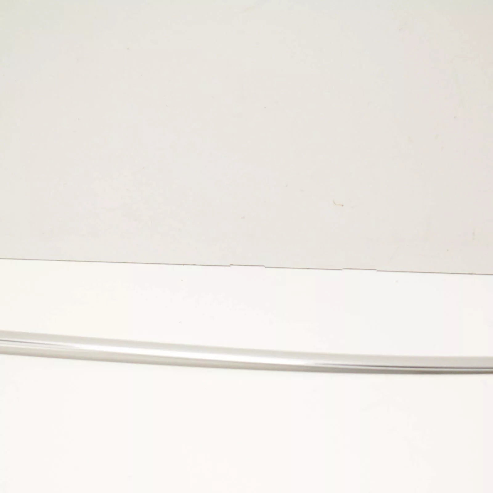 NEW AUDI A3 8V FRONT RIGHT CHROME DOOR REVEAL MOULDING 8V58376442ZZ