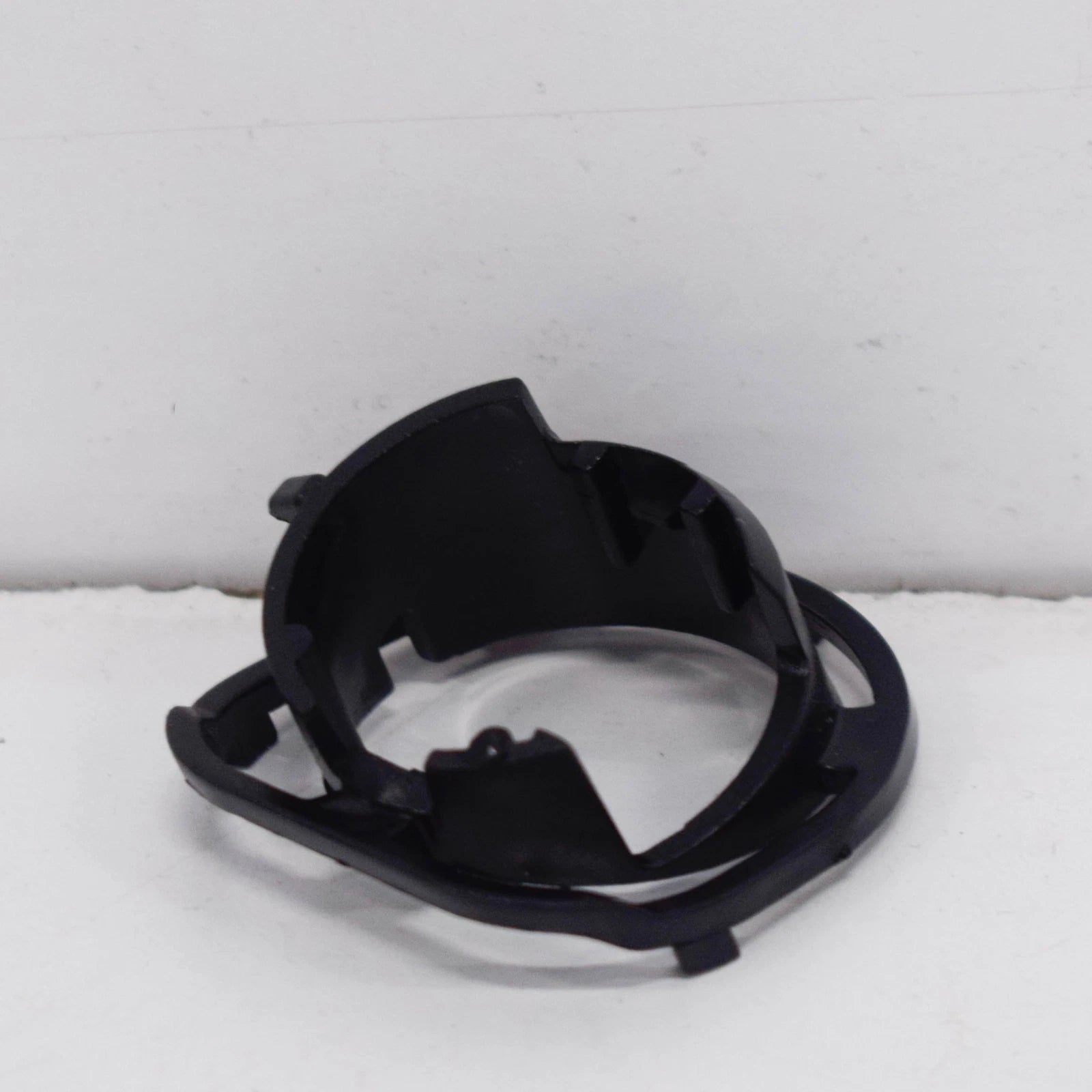 NEW VOLKSWAGEN CADDY 2K REAR RIGHT PDC BUMPER BRACKET 2K0919504B ORIGINAL