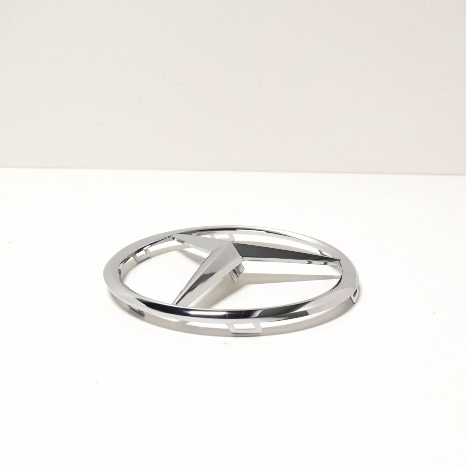 NEW MB A W169 FRONT BUMPER BONNET HOOD EMBLEM BADGE A1698880009 ORIGINAL