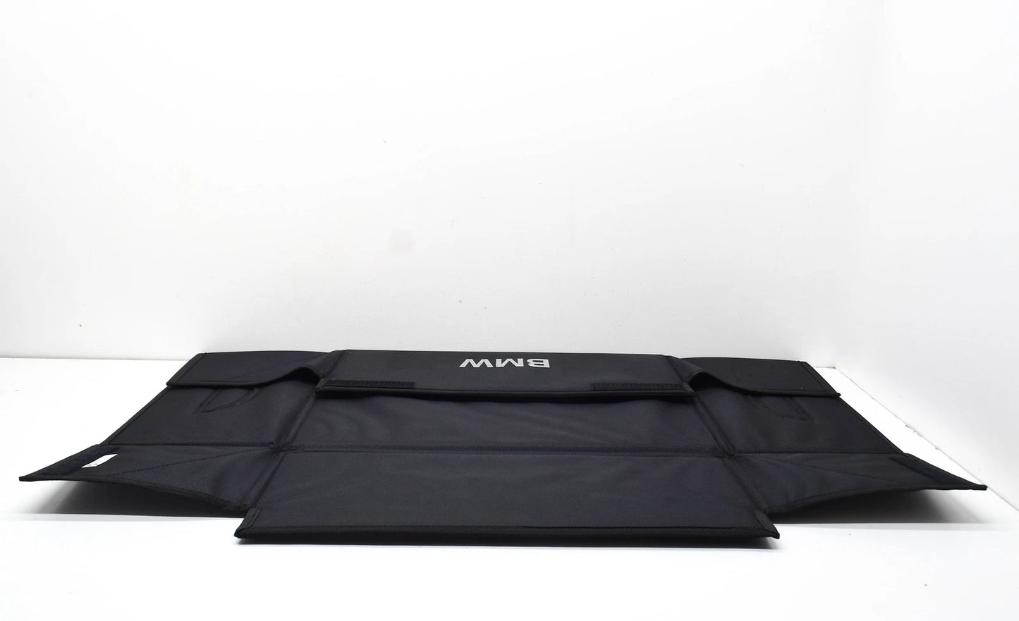 NEW BMW 1 F21 LUGGAGE COMPARTMENT FOLDING BOX 51472303796 2303796 ORIGINAL