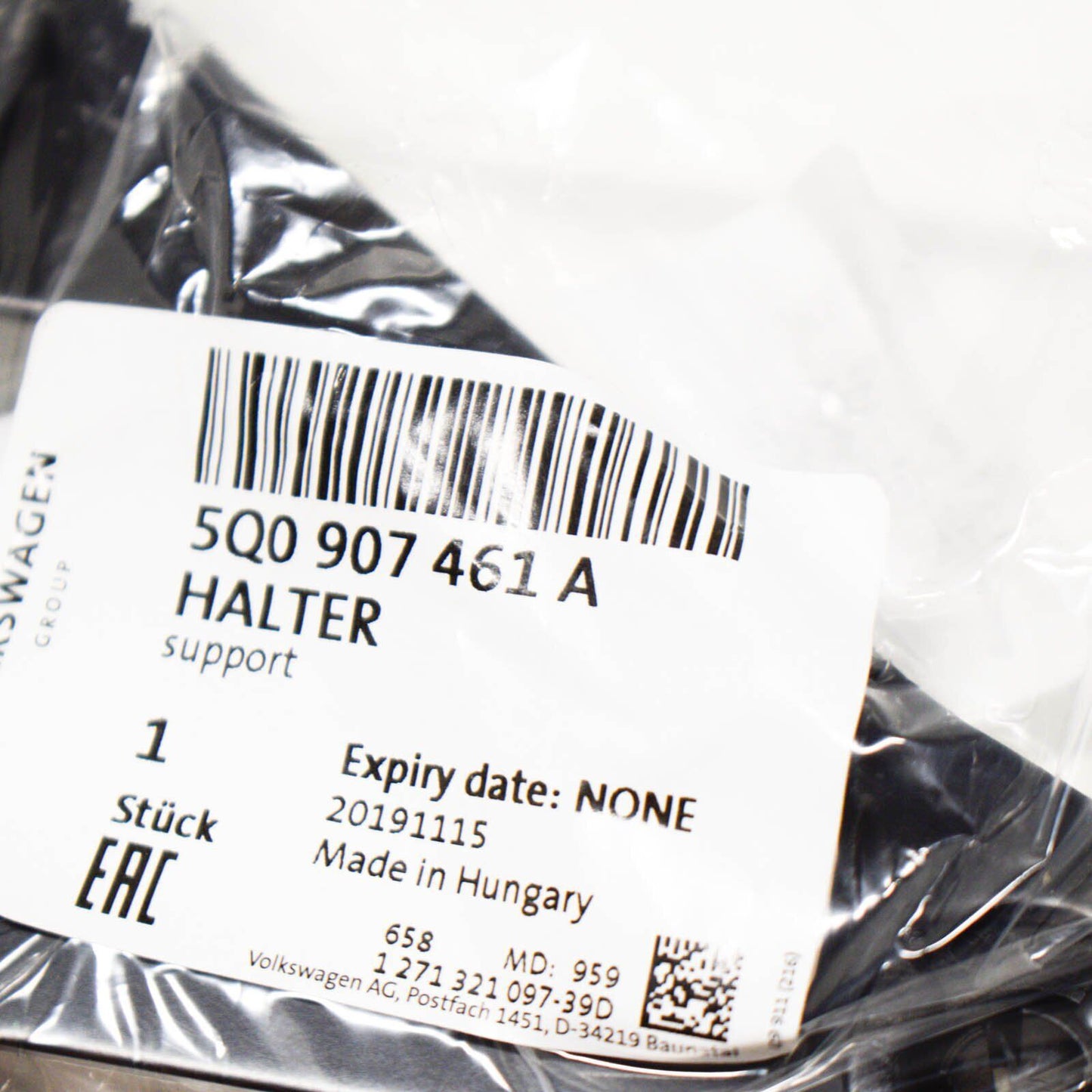 NEW AUDI A3 8V CRUISE CONTROL DISTANCE SENSOR BRACKET 5Q0907461A ORIGINAL