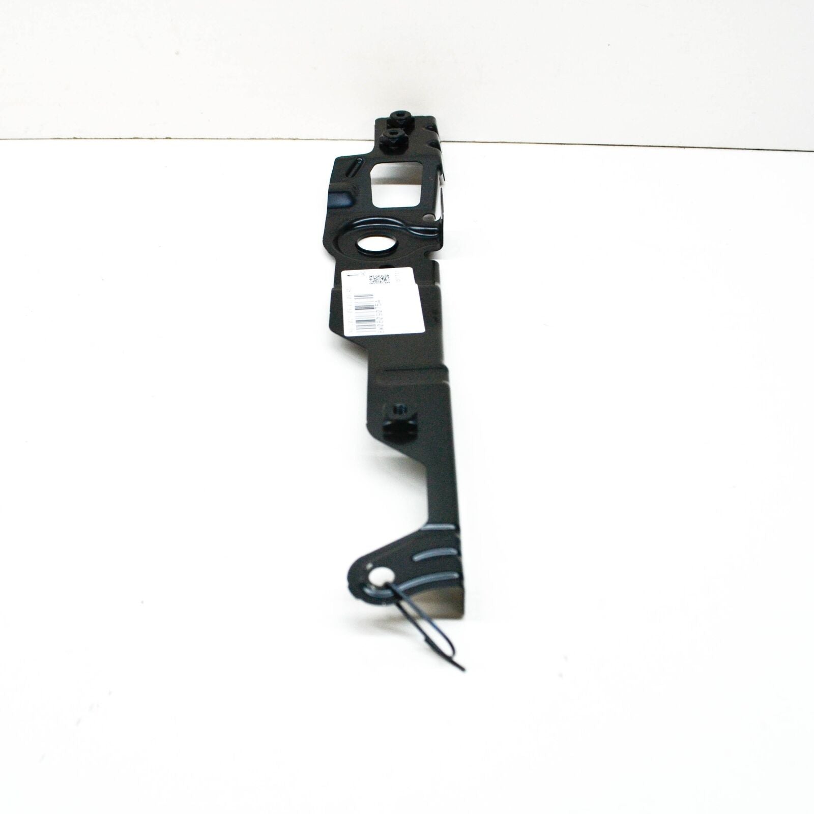 NEW AUDI A4 B9 QUATTRO FRONT LEFT FENDER WING HOLDER 8W0809075A ORIGINAL