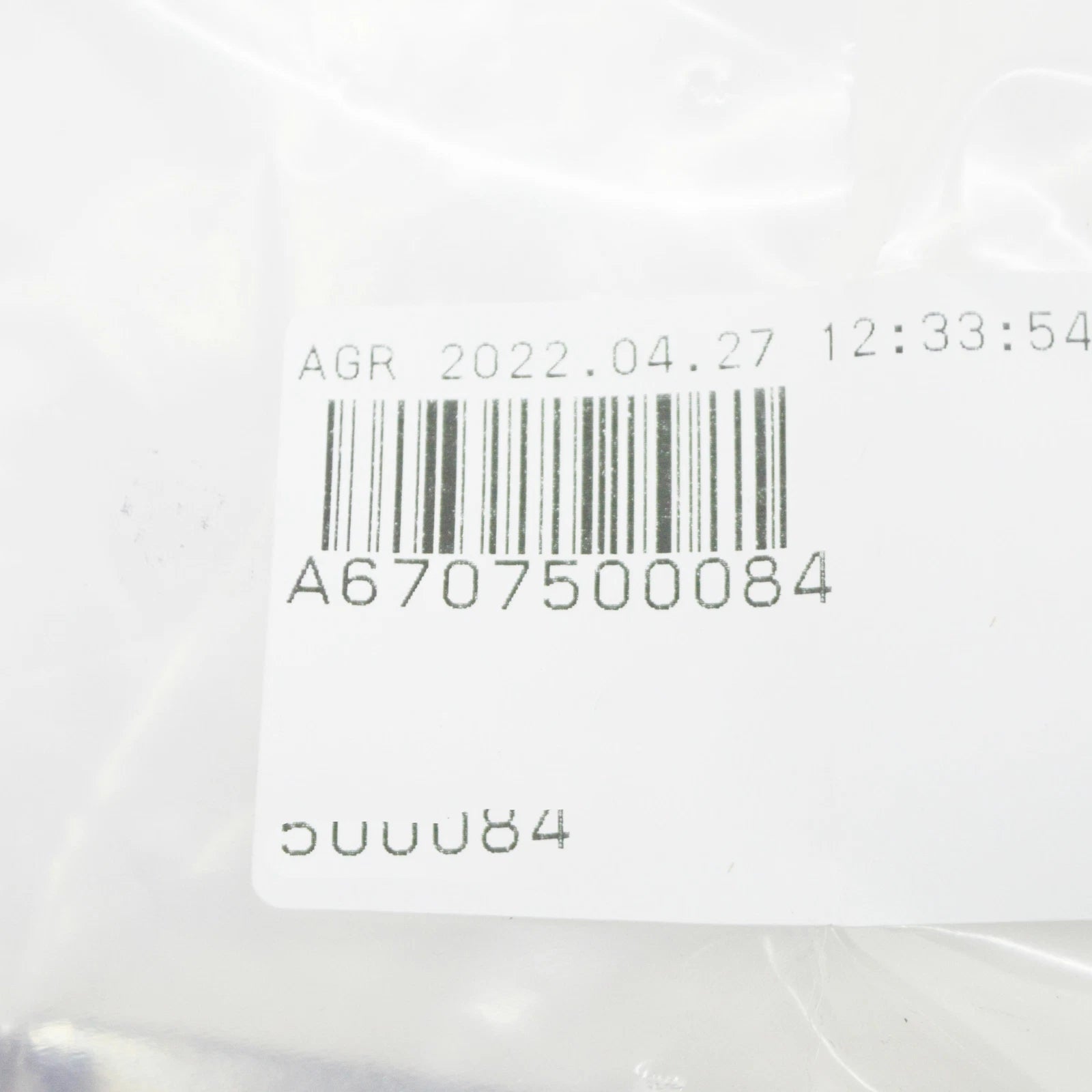 NEW MB SPRINTER 903 ENGINE HOOD FASTENER LOWER PART A6707500084