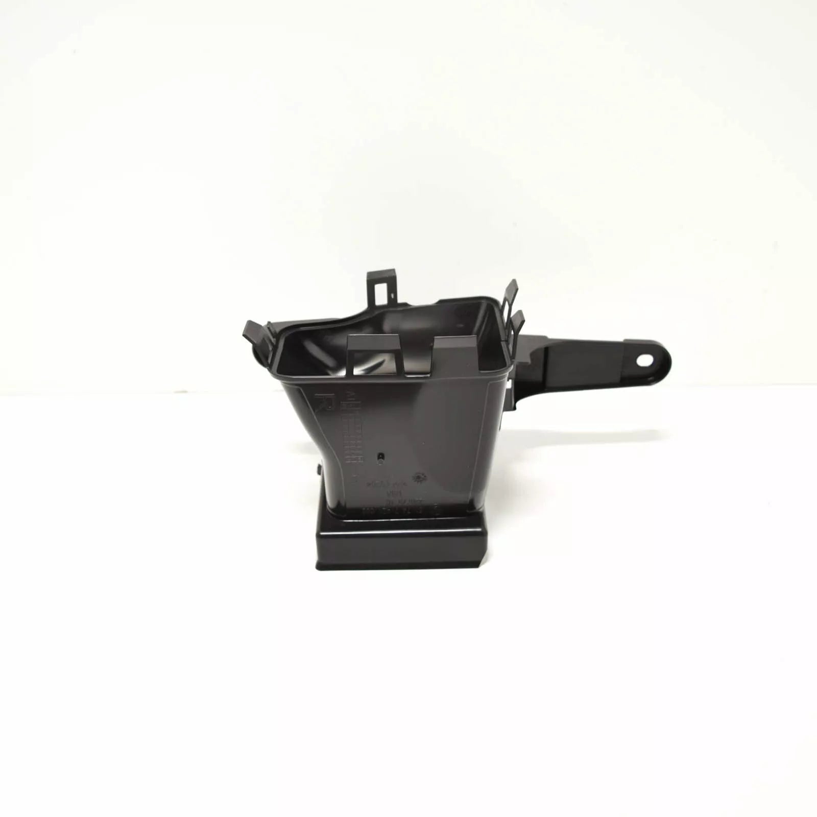 NEW BMW X7 G07 FRONT RIGHT BRAKE AIR DUCT 51747421686 ORIGINAL