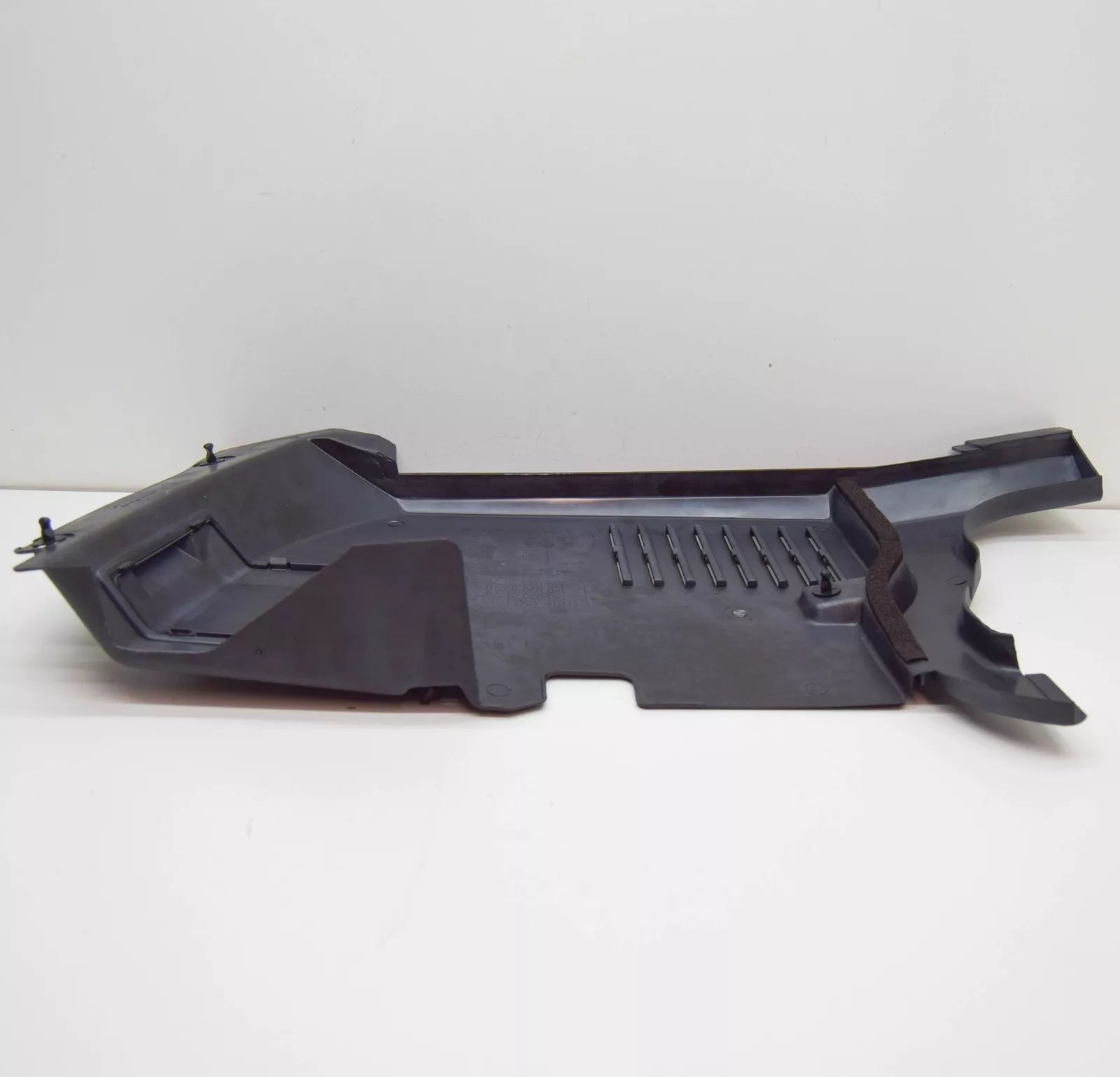 NEW MERCEDES-BENZ S W140 WHEELHOUSE CAP A1408200178 1998 23437529 ORIGINAL