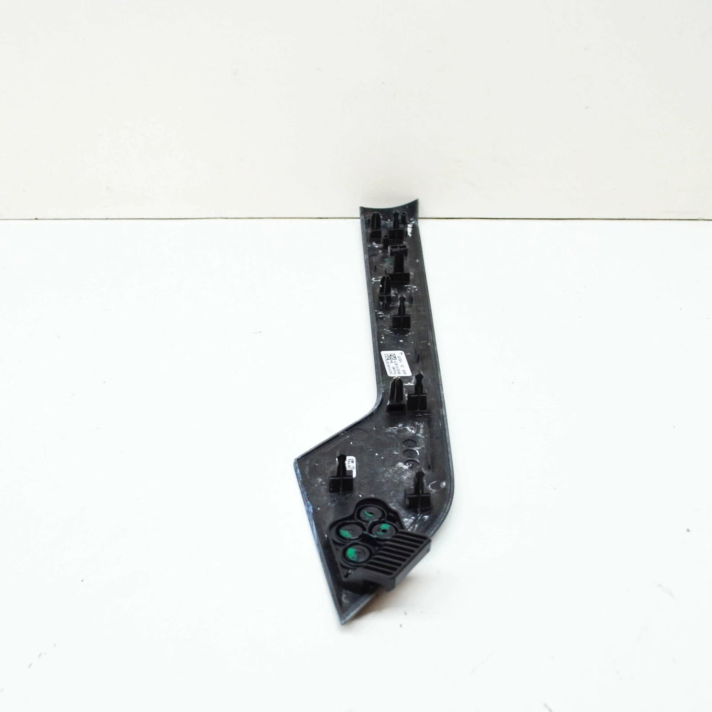 NEW AUDI A4 8W2, B9 FRONT RIGHT DOOR TRIM INSERT RHD 8W0867410AB7V7 ORIGINAL