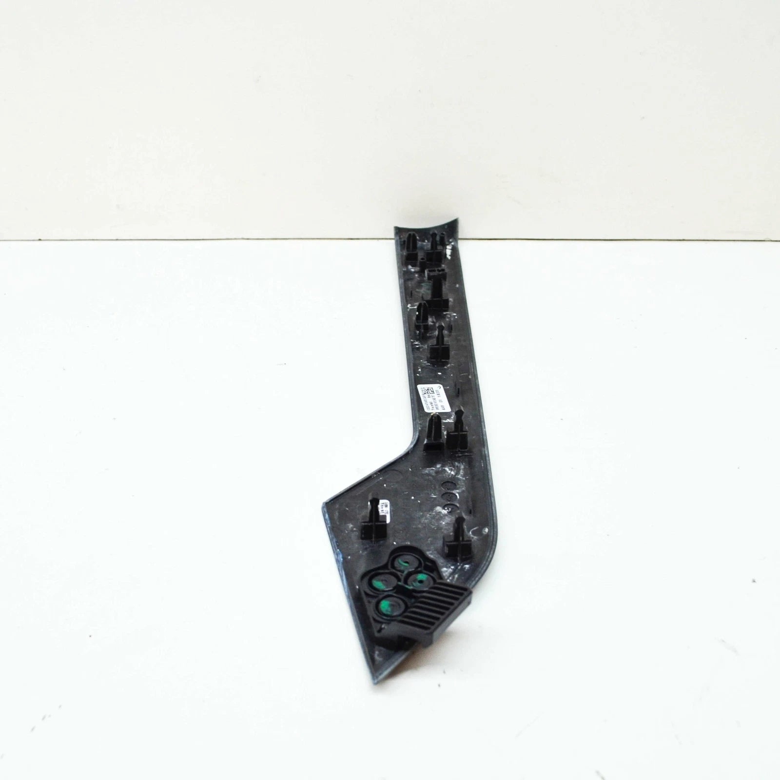 NEW AUDI A4 8W2, B9 FRONT RIGHT DOOR TRIM INSERT RHD 8W0867410AB7V7 ORIGINAL