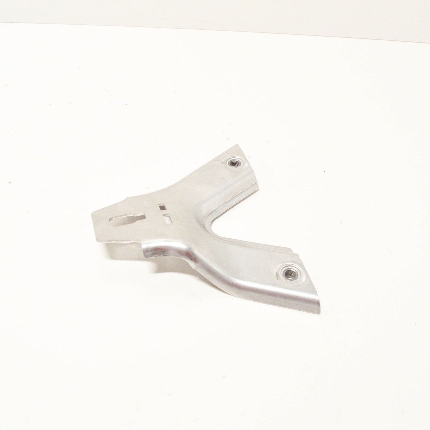 NEW MB E W213 FRONT LEFT BOTTOM CROSS MEMBER STRUT A2536201600 ORIGINAL