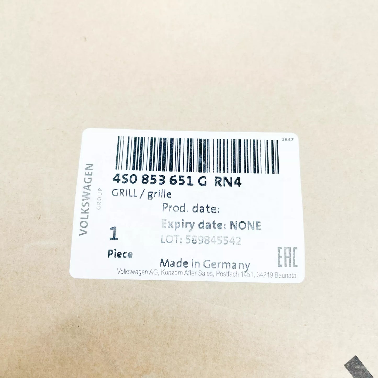 NEW AUDI R8 4S FRONT BUMPER RADIATOR GRILLE 4S0853651GRN4 ORIGINAL