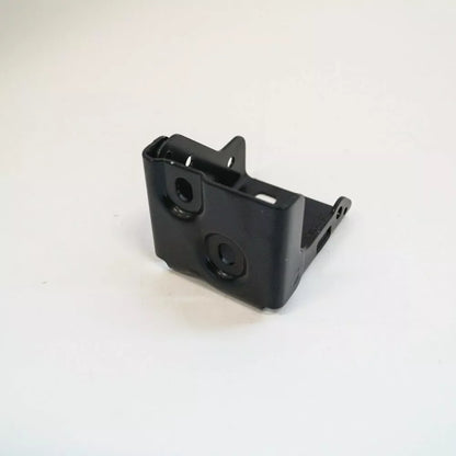 NEW MERCEDES BENZ C CLASS W205 INNER BRACKET A2056260412