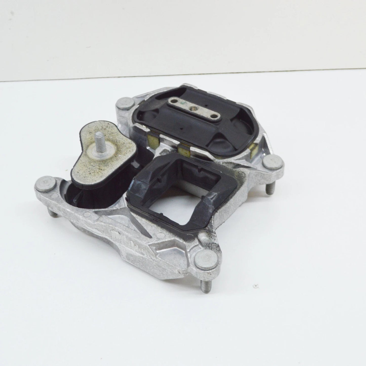 NEW AUDI A7 SPORTBACK 4G AUTOMATIC TRANSMISSION MOUNT 4M0399153AE ORIGINAL