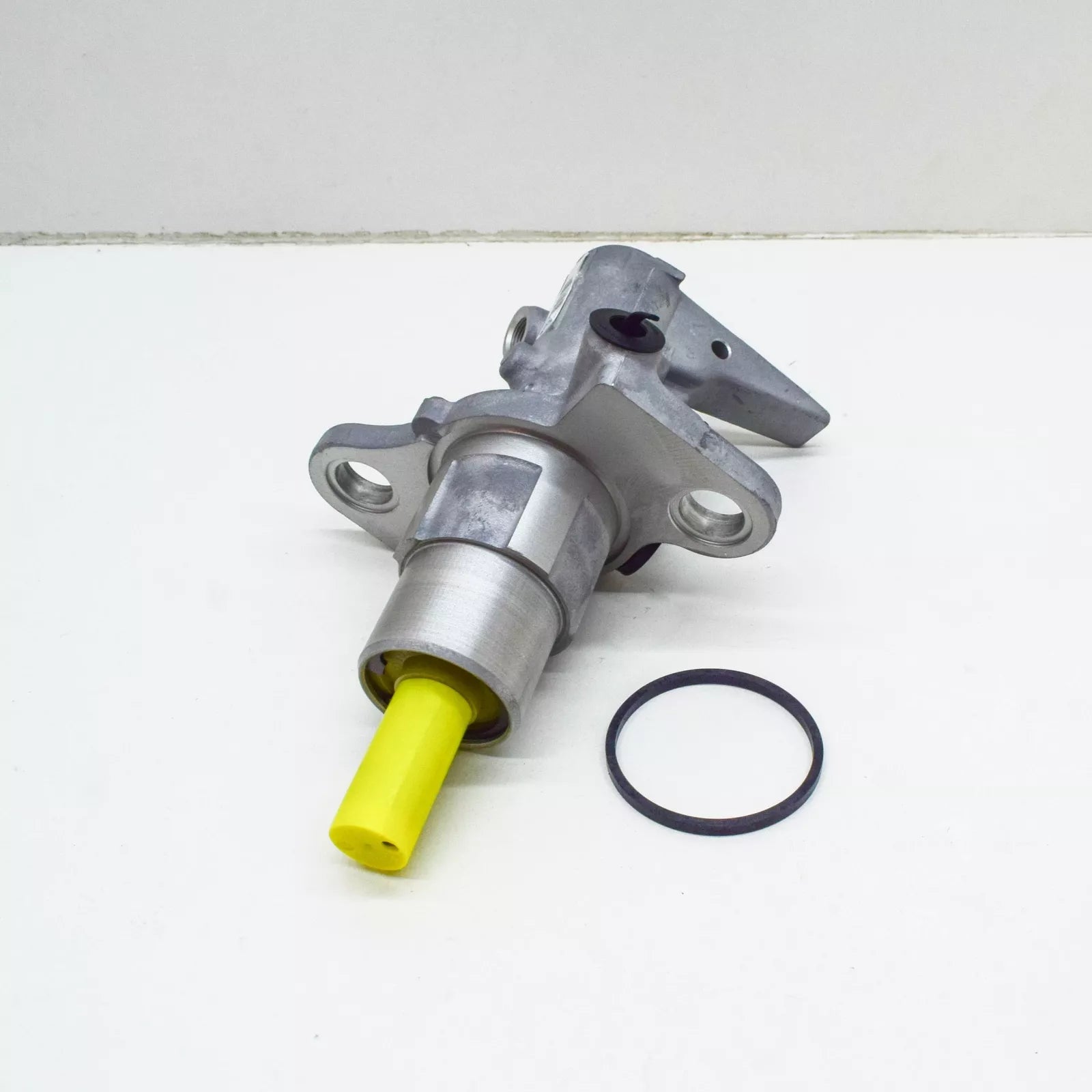 NEW AUDI A7 SPORTBACK 4G BRAKE MASTER CYLINDER 4G1611021C ORIGINAL