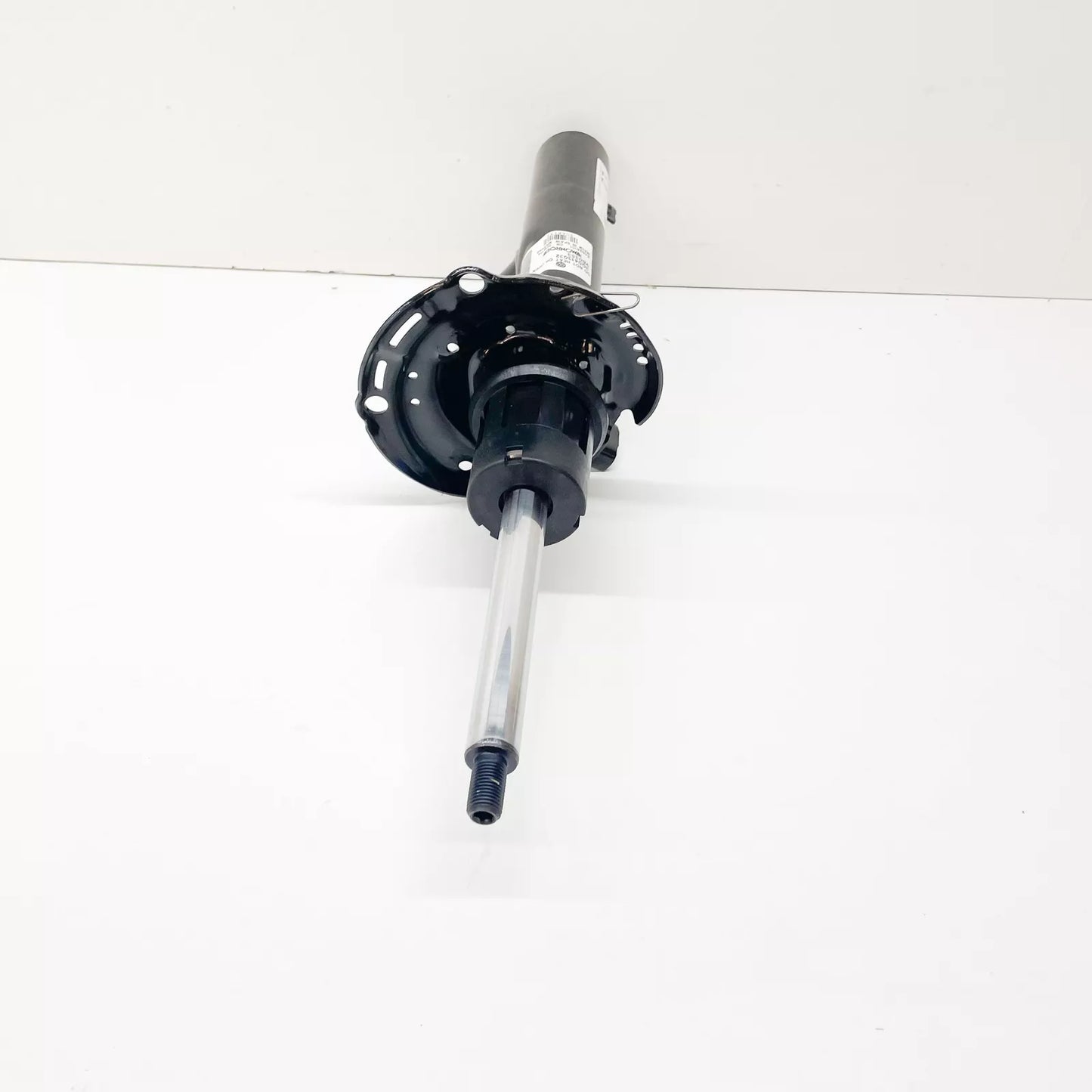 NEW VW PASSAT ALLTRACK B8 3G5 FRONT SHOCK ABSORBER 3Q0413032 ORIGINAL