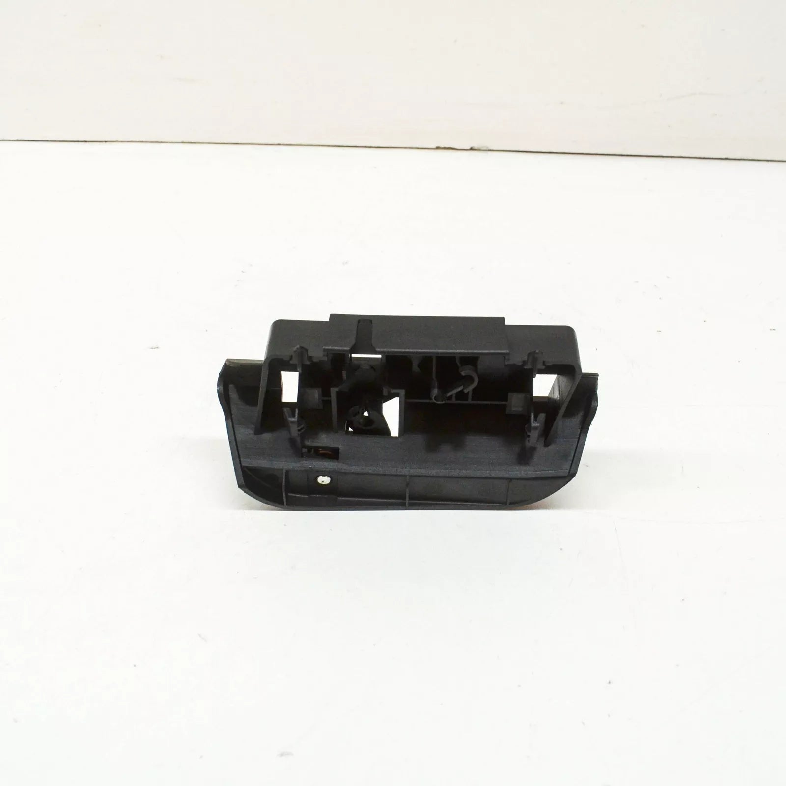 NEW MERCEDES-BENZ C W205 REAR RIGHT BACKREST RELEASE HANDLE A2059205000 ORIGINAL