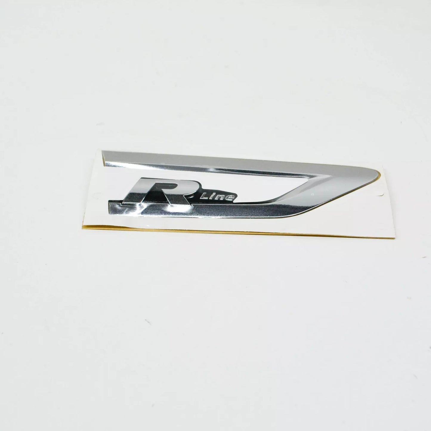 NEW VW TIGUAN AD MK2 FRONT RIGHT FENDER BADGE 'R-LINE' 5NA853688BDPJ
