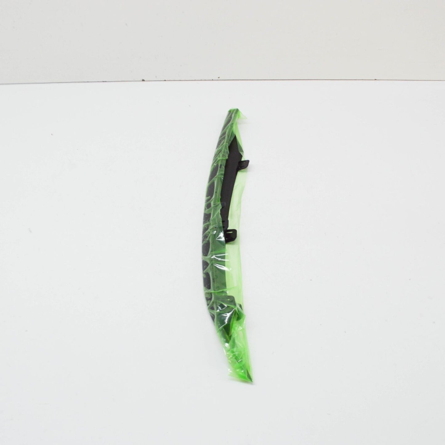 NEW MB A W176 FRONT BUMPER LEFT SIDE MOULDING TRIM A1768854700 ORIGINAL