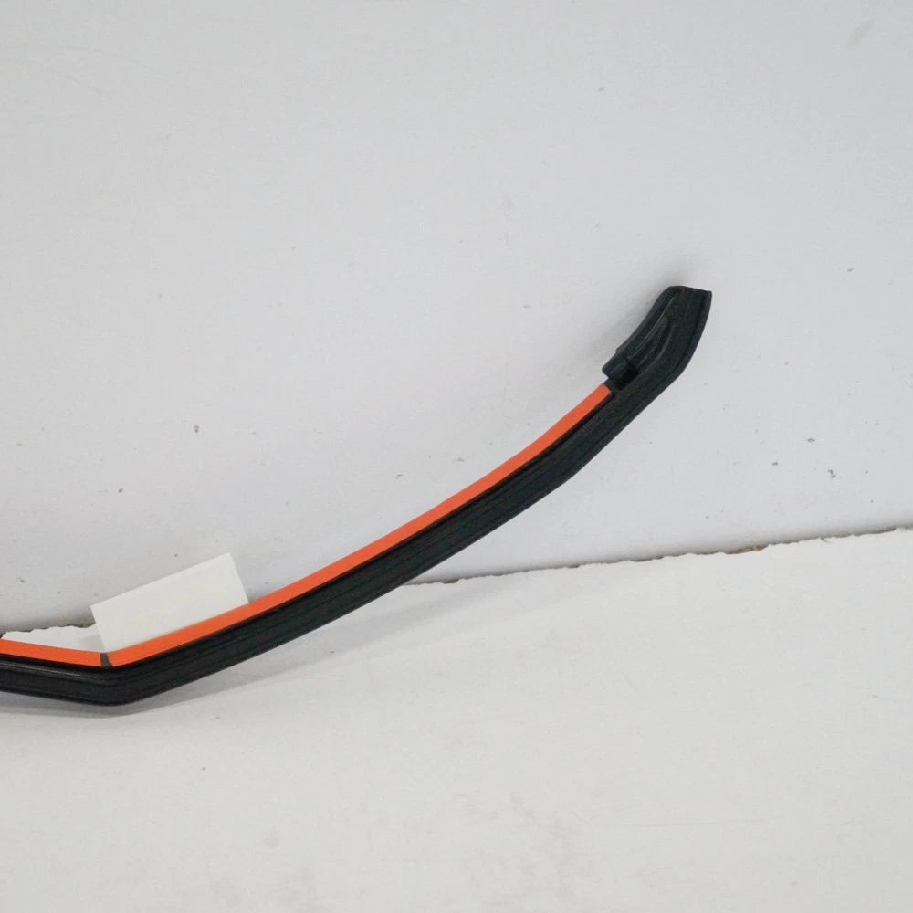 NEW BMW 4 F36 REAR RIGHT DOOR WEATHER STRIP 51767326508 7326508 ORIGINAL