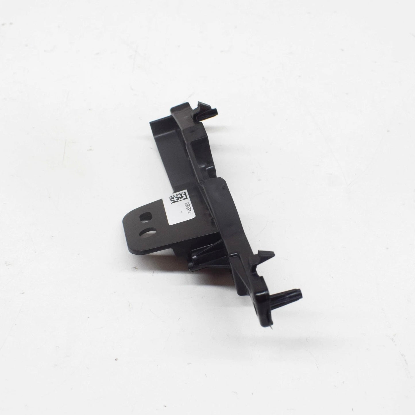 NEW BMW X7 G07 FRONT RIGHT INSERT BUMPER BRACKET 51117458366 ORIGINAL