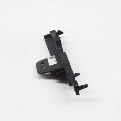NEW BMW X7 G07 FRONT RIGHT INSERT BUMPER BRACKET 51117458366 ORIGINAL
