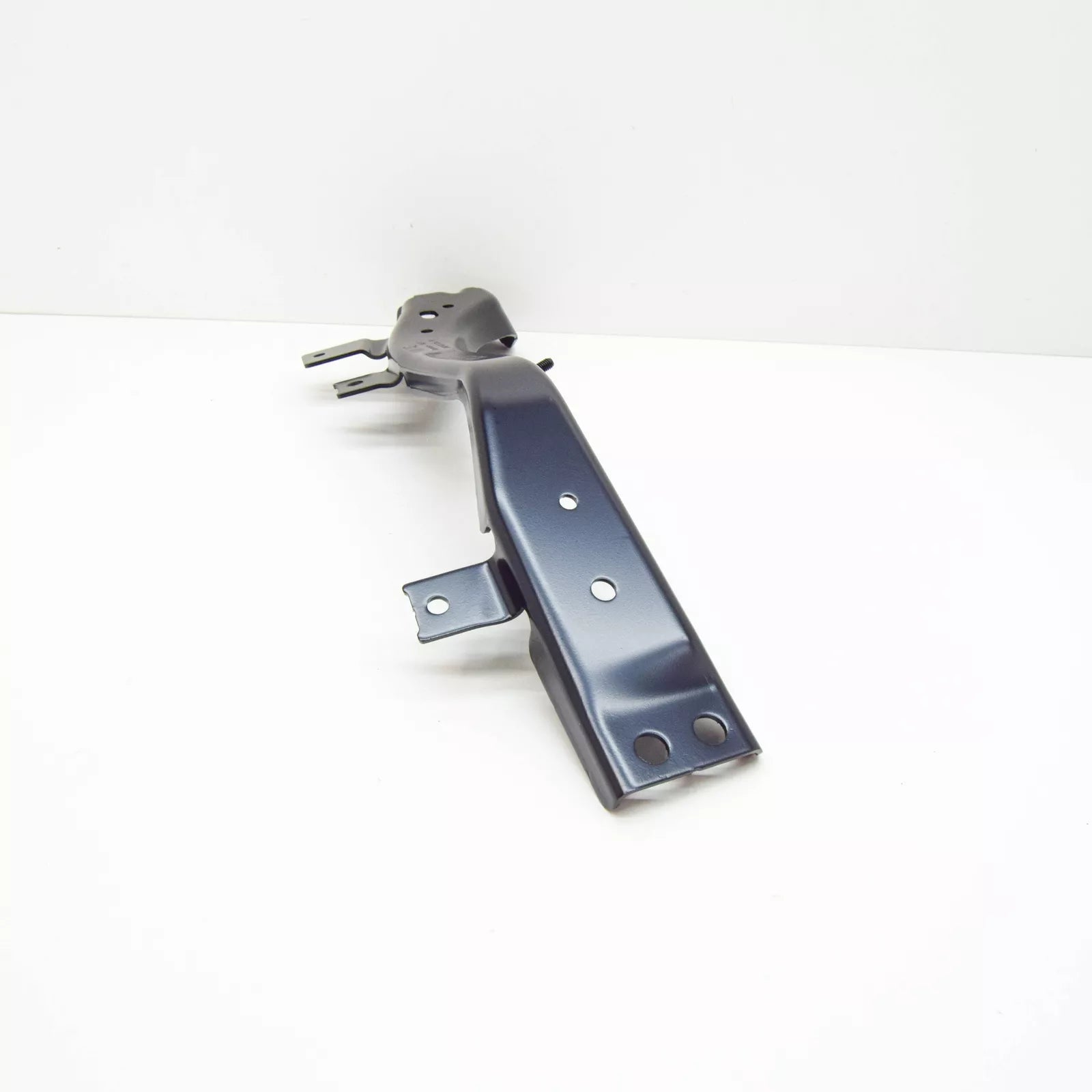 NEW AUDI A8 4N FRONT LEFT FENDER BRACE 4N0821135B ORIGINAL