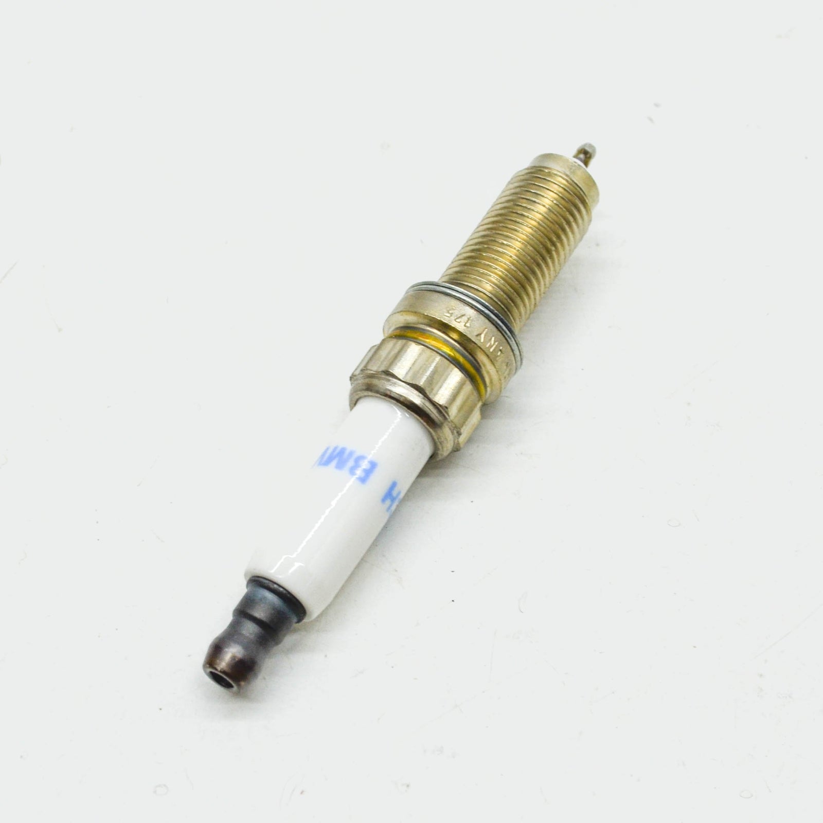 new bmw x5 f15, f85 spark plug 0040581 12120040581 original