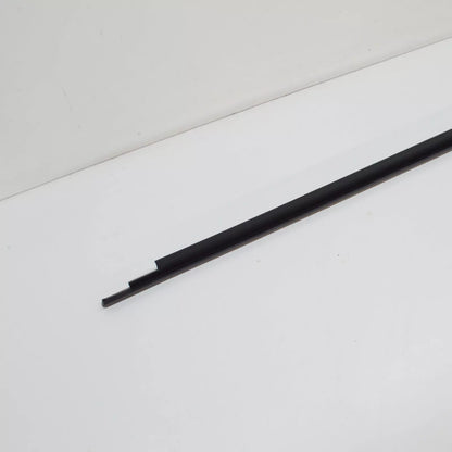 NEW AUDI A3 SPORTBACK 8V FRONT LEFT OUTER WINDOW APERTURE SEAL 8V4837477