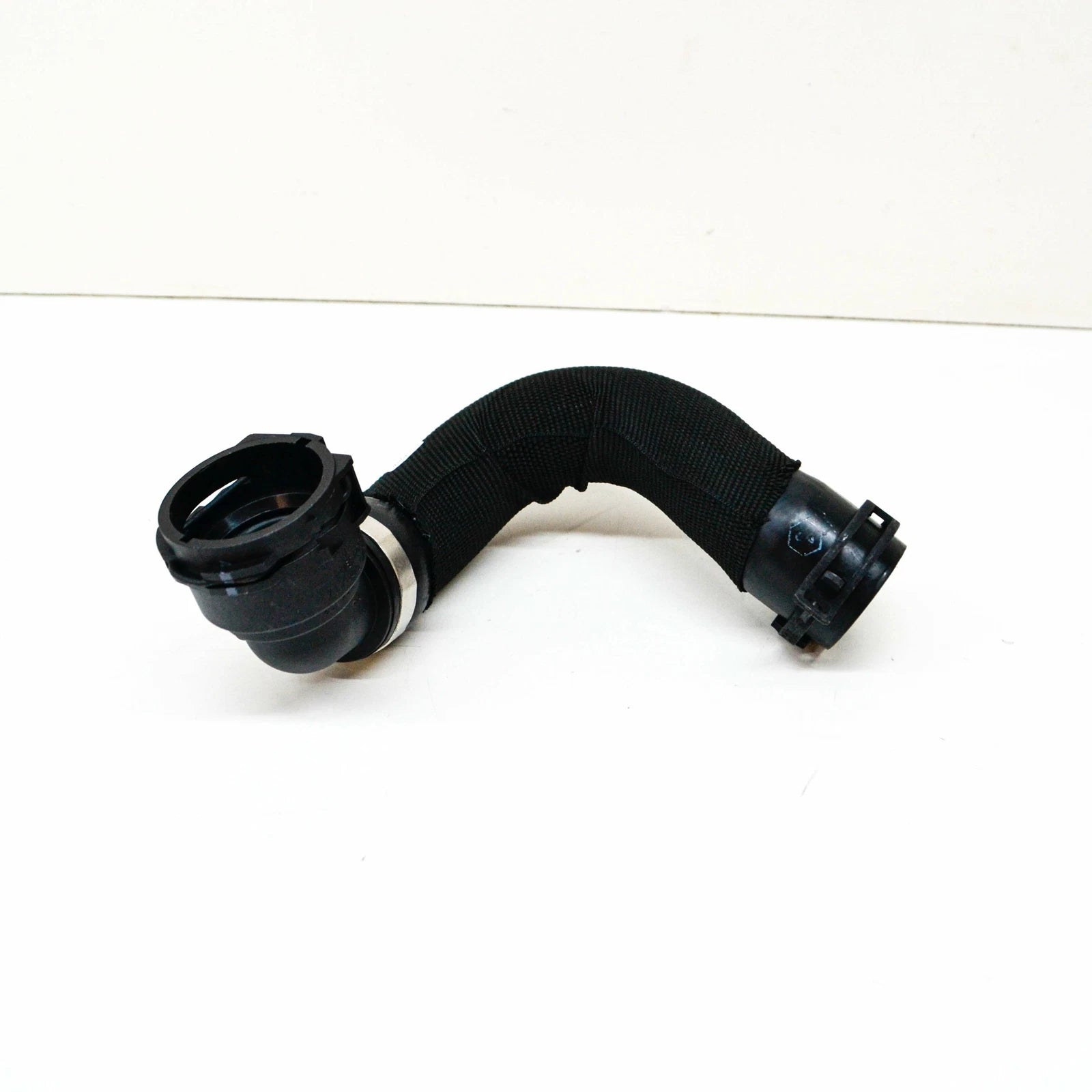NEW BMW 2 GT F46 COOLANT RADIATOR TOP HOSE THERMOSTAT 17128658482 ORIGINAL