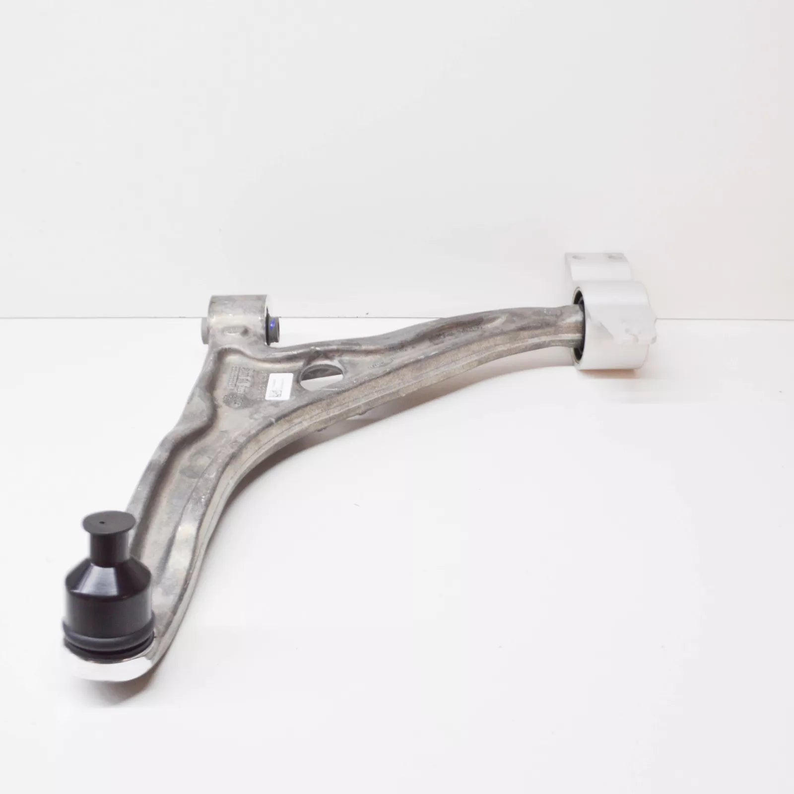 NEW MERCEDES-BENZ A W177 FRONT LEFT CONTROL ARM A1773308200