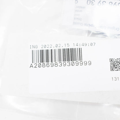 NEW MB CLK C208 REAR LEFT SIDE SKIRT JACK POINT COVER A20869839309999