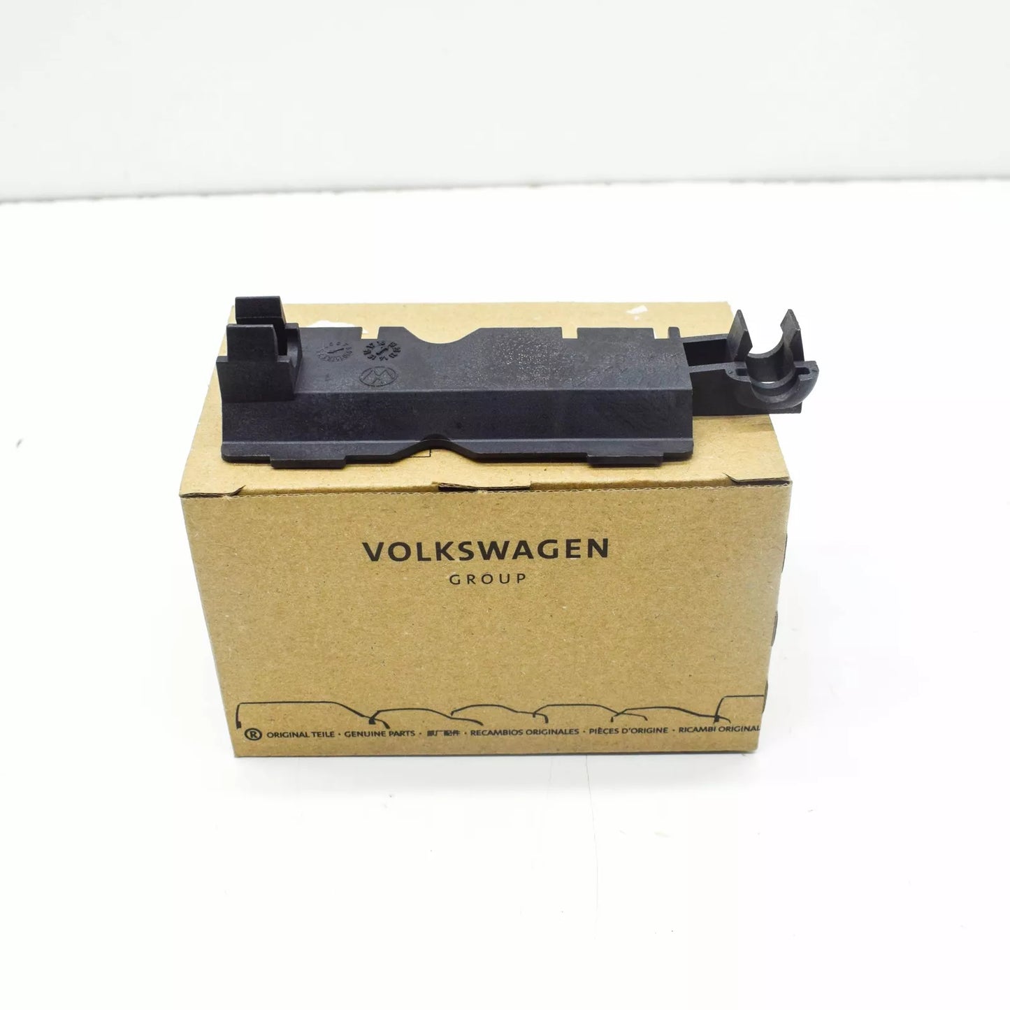 NEW VOLKSWAGEN TRANSPORTER V T5 RIGHT COOLANT PIPE BRACKET 7E0422848 ORIGINAL