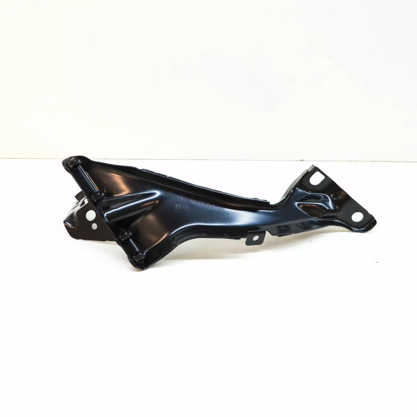 NEW AUDI A6 4G C7 FRONT FENDER WING LEFT SIDE BRACKET 4G0821135A