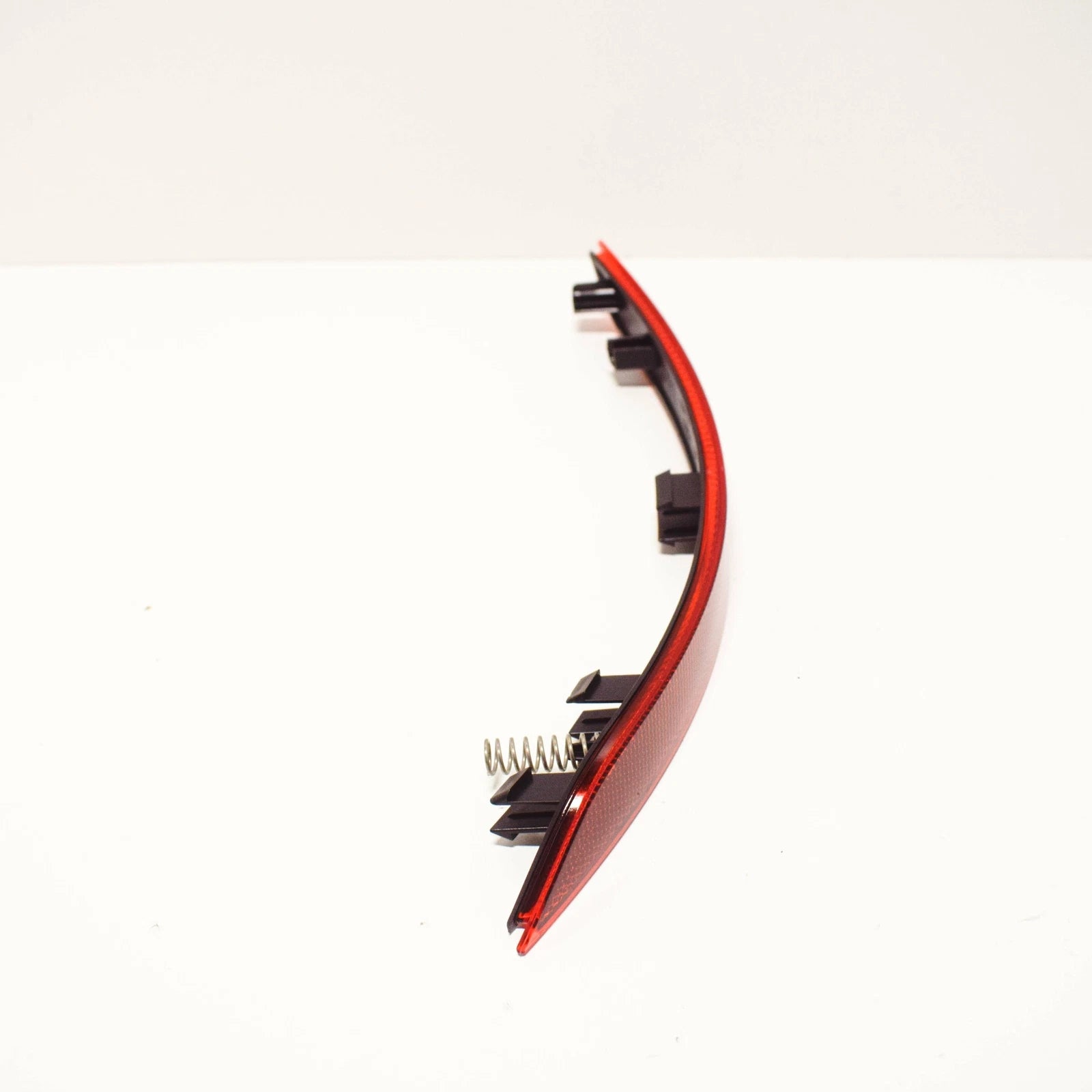 NEW AUDI A4 AVANT B9 REAR BUMPER LEFT REFLECTOR 8W9945105A ORIGINAL