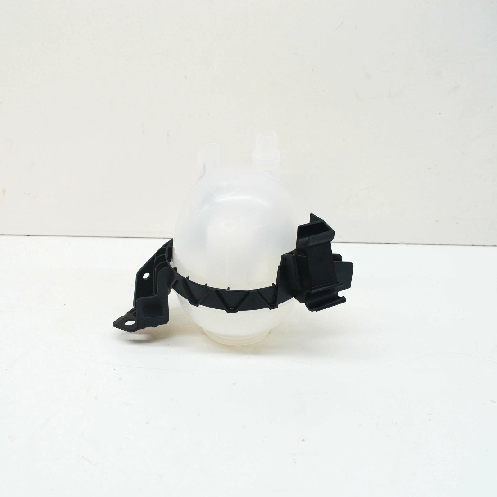 NEW MERCEDES-BENZ GLC X253 ENGONE COOLING EXPANSION TANK A2535001200 ORIGINAL