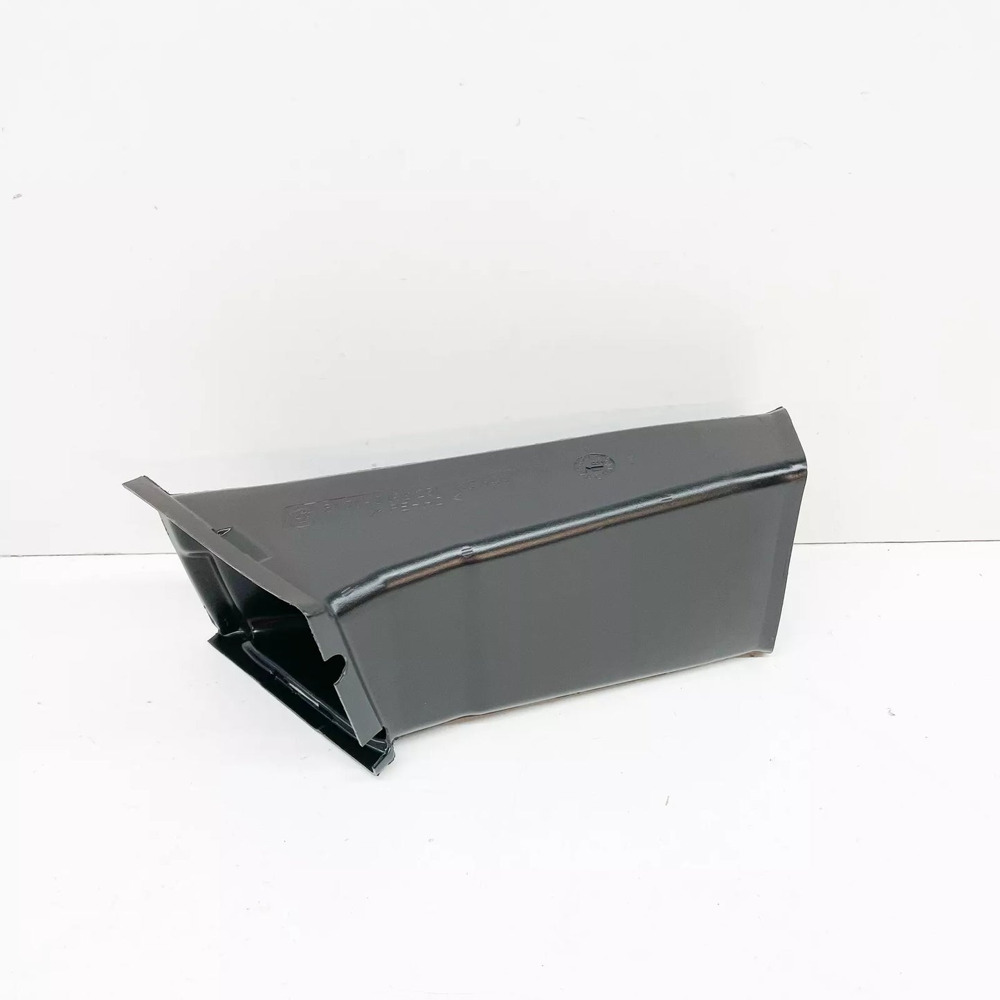 NEW BMW 3 E36 FRONT LEFT AIR DUCT 51718156251 8156251 ORIGINAL