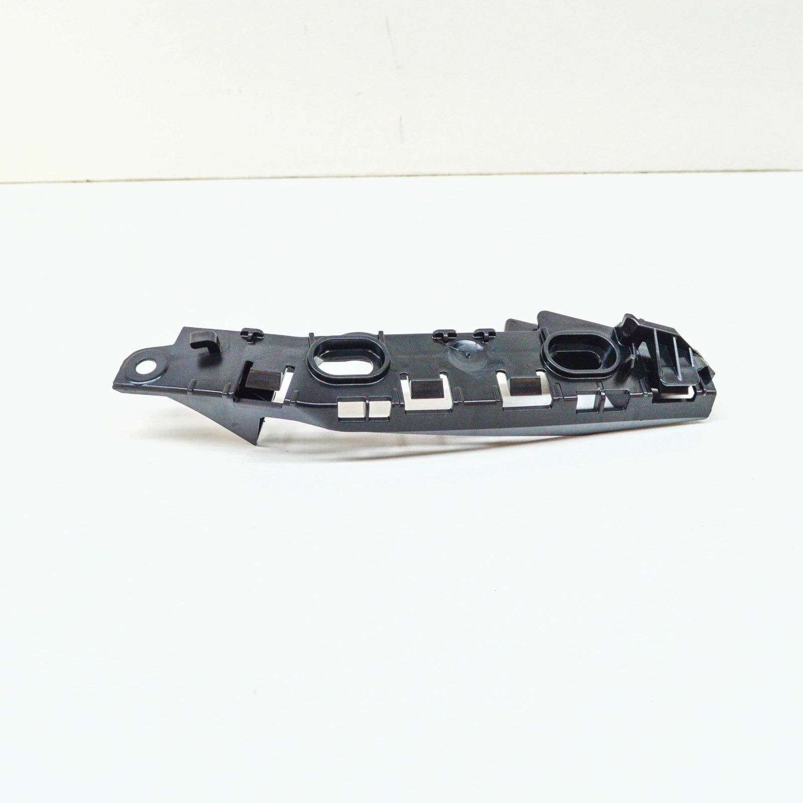 NEW VOLKSWAGEN GOLF MK7 SPORTSVAN FRONT RIGHT BUMPER BRACKET 510807050C ORIGINAL