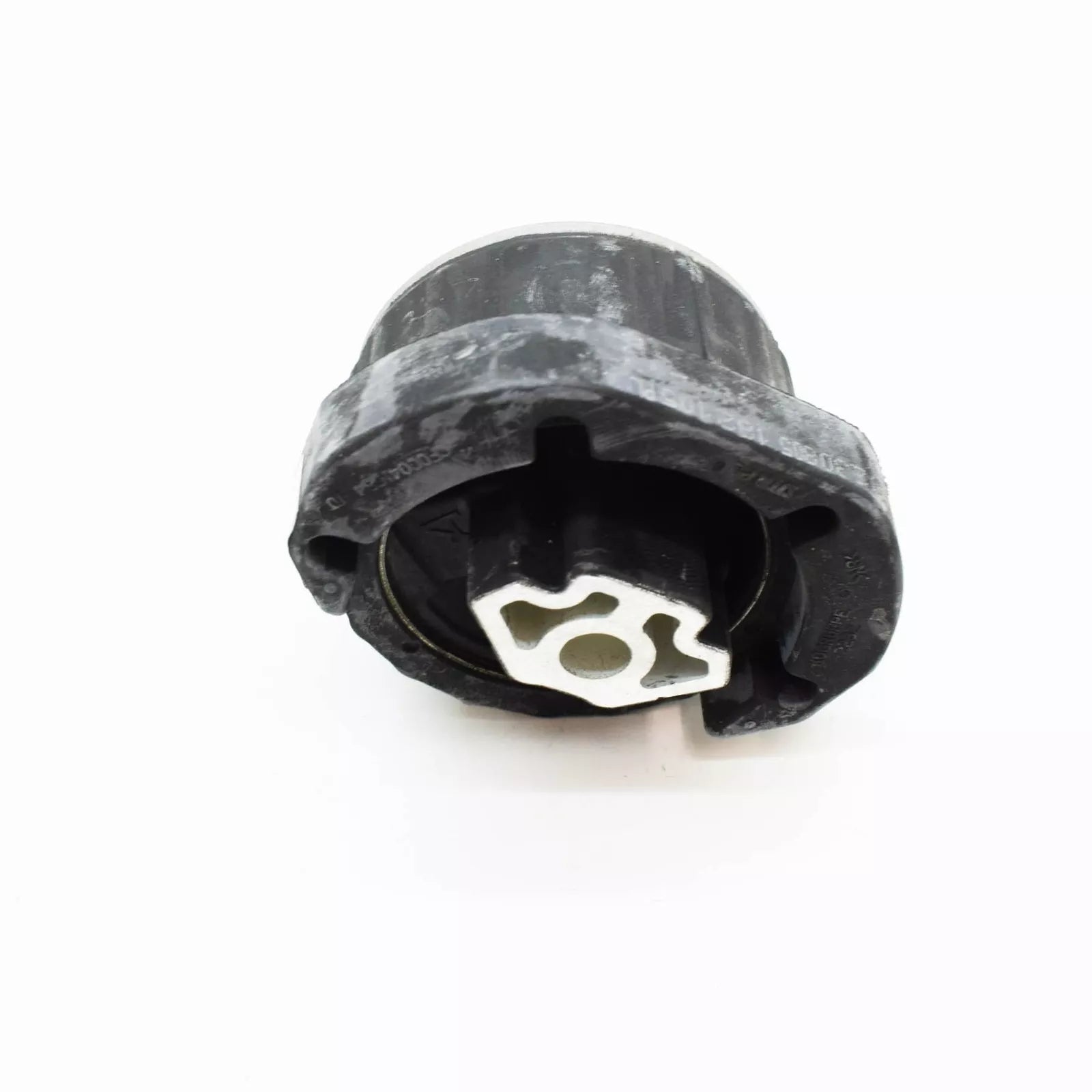 NEW BMW 5 G30 AUTOMATIC TRANSMISSION GEARBOX MOUNT 22326860529 6860529 ORIGINAL